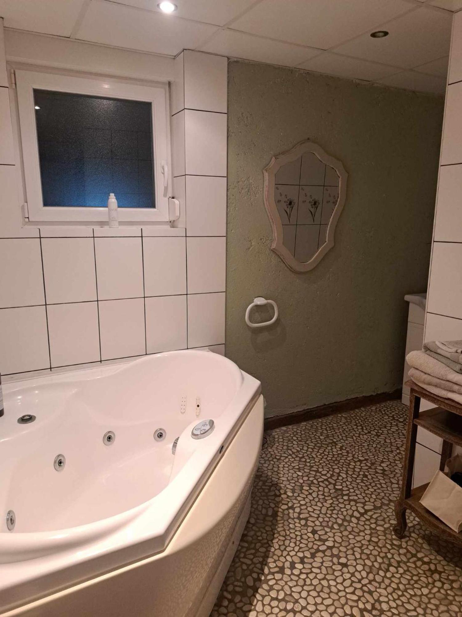 Chambres D'Hotes Les Hirondelles Gaubiving Екстер'єр фото
