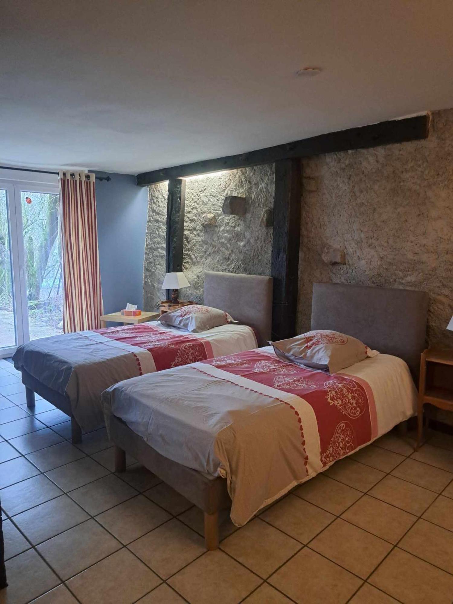 Chambres D'Hotes Les Hirondelles Gaubiving Екстер'єр фото
